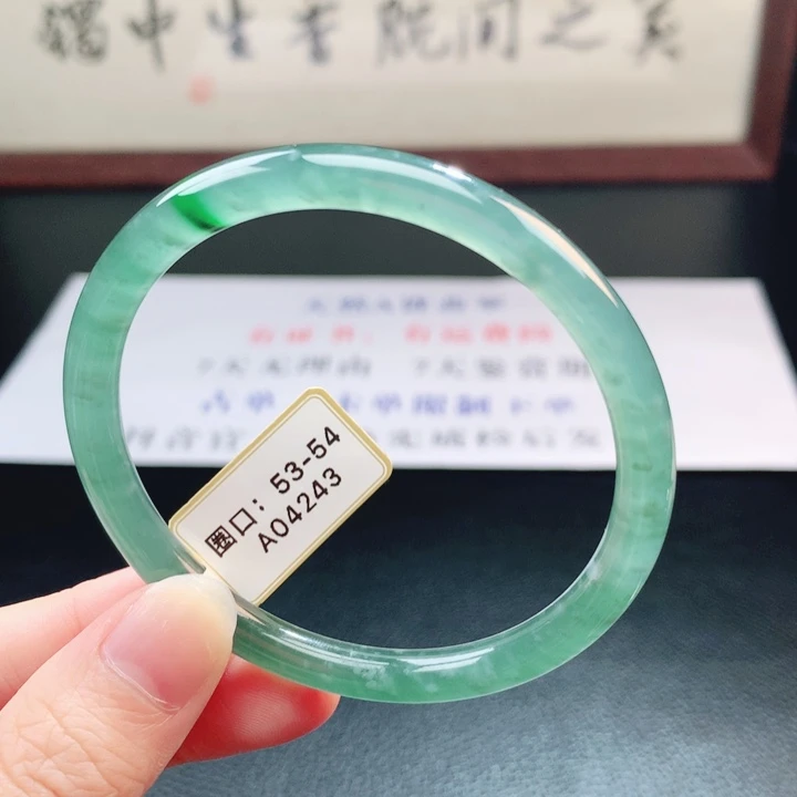 翡翠未镶嵌手镯翡翠手镯16