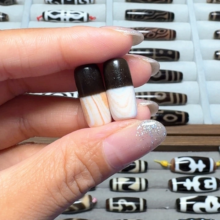 小***C未镶嵌颈饰玛瑙/玉髓