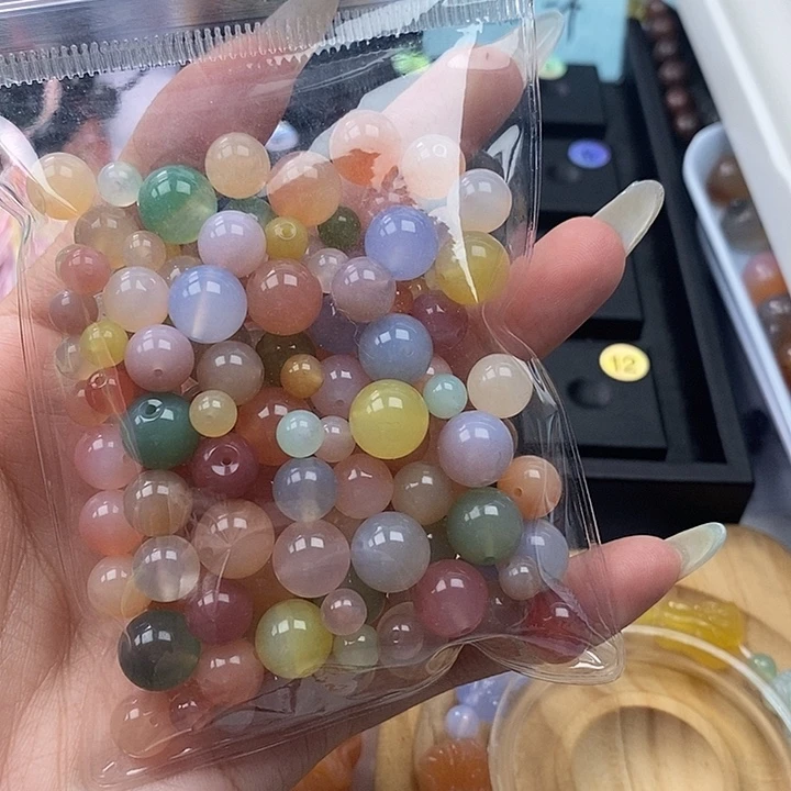 玛瑙/玉髓雕刻件未镶嵌泥***工