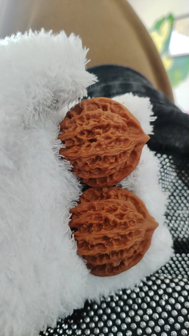 灯笼老款狮子头核雕