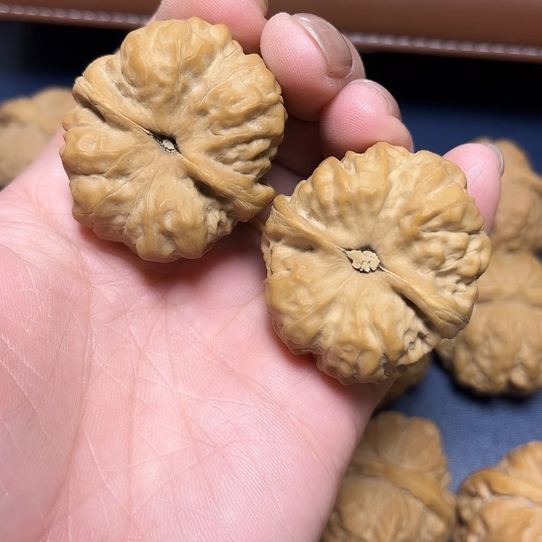 文玩核桃吊坠l*y哇哇哇