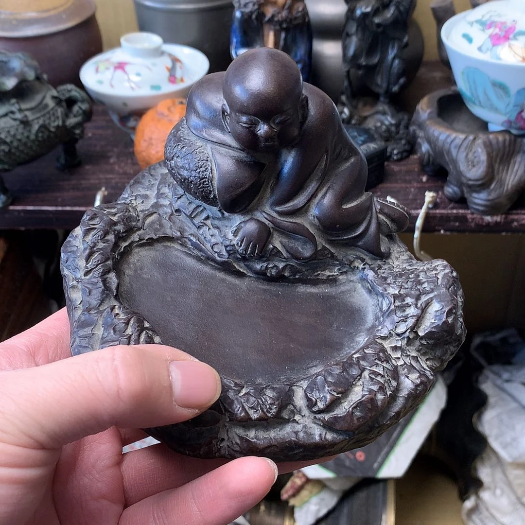 紫砂财神到家越过越发恭喜发财