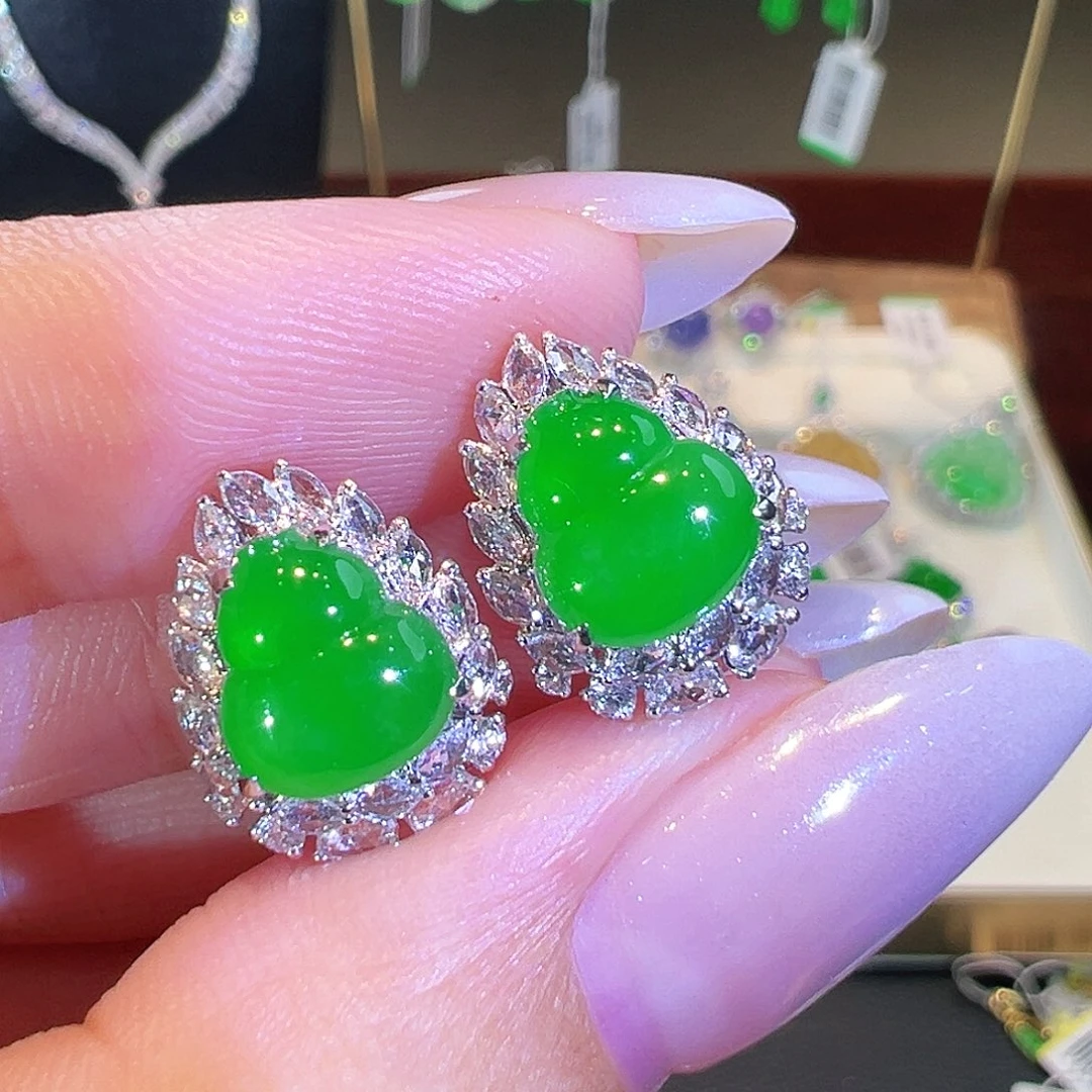 翡翠18K金镶嵌耳环翡翠