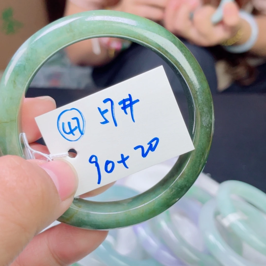 未镶嵌手镯翡翠47