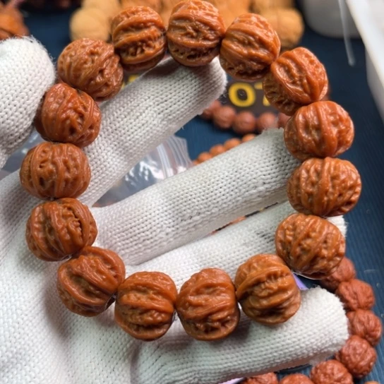 大***桥文玩核桃吊坠核桃手串