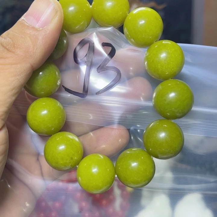 蛇纹石玉手串未镶嵌不**音