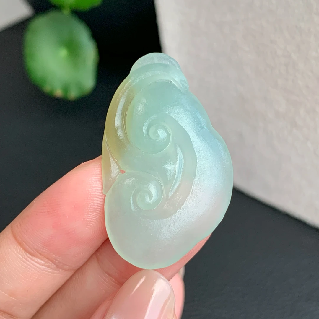 【金祥如意】天然翡翠A货冰胶俏黄翡色如意时尚吊坠 定制毛货未抛光