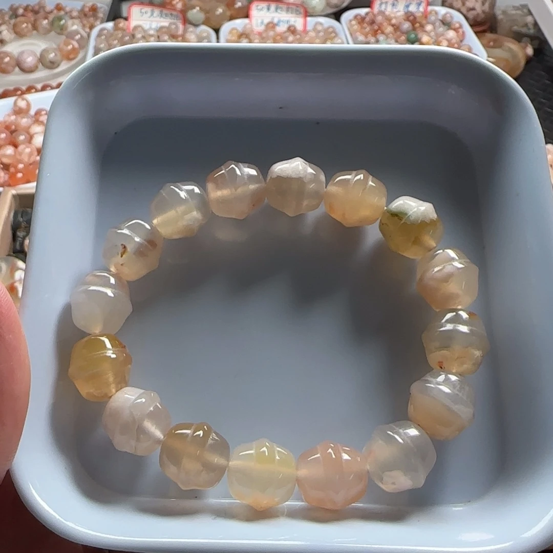 玛瑙/玉髓未镶嵌珠宝半成品