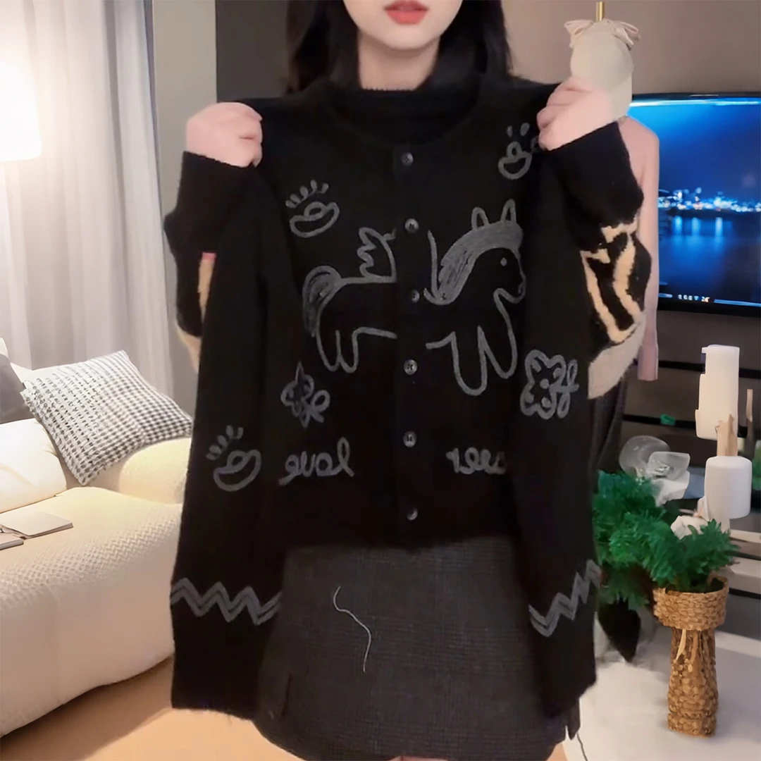 黑色圆领长袖小马针织开衫女2025秋冬季新款高级时尚独特漂亮上衣