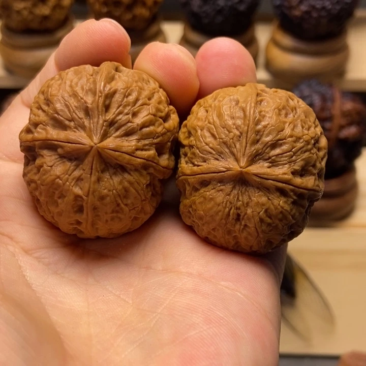 何***璧把件文玩核桃白玉一生一世