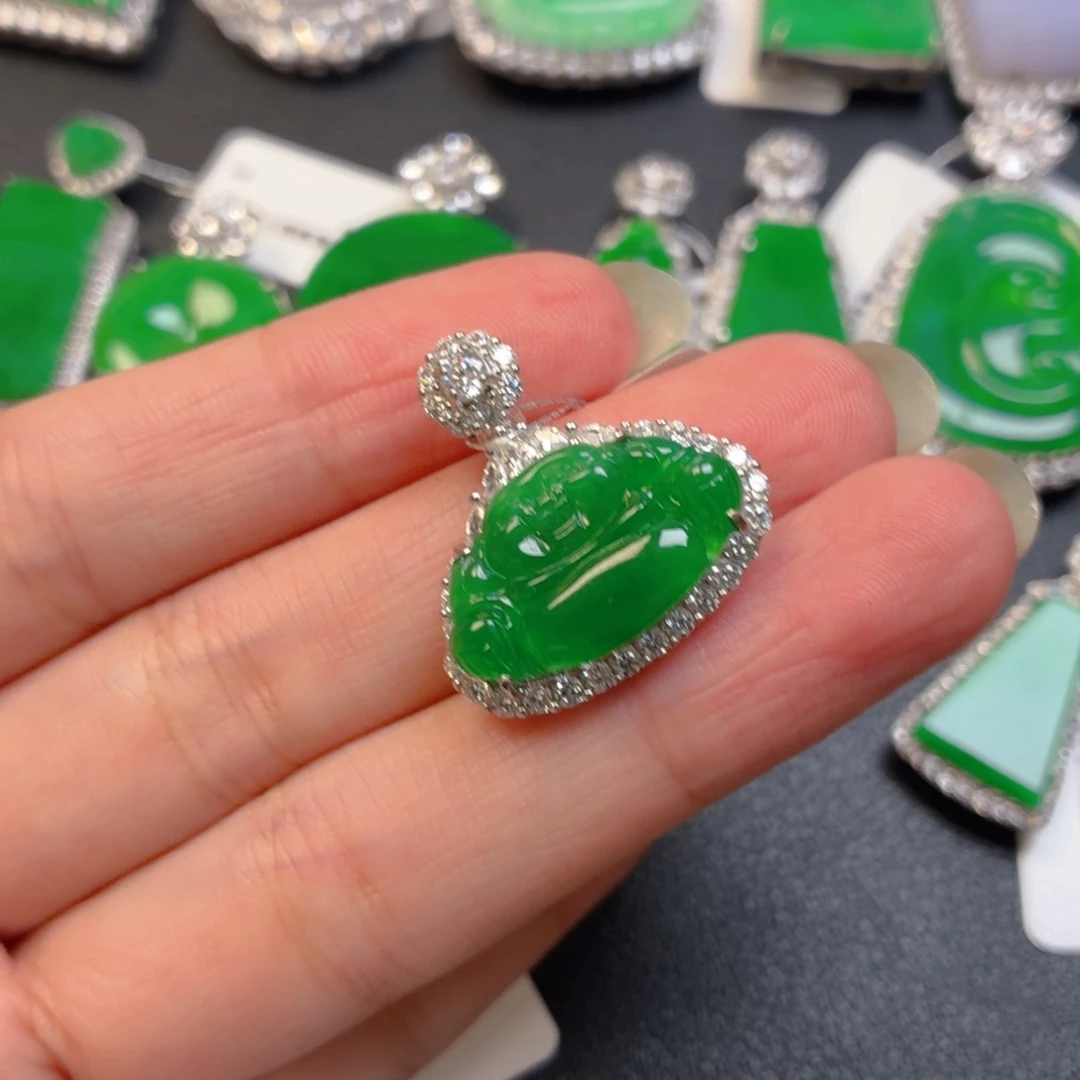 翡翠银S925镶嵌颈饰