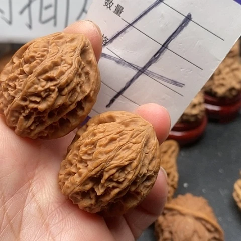 桃核吊坠33全品靠山王