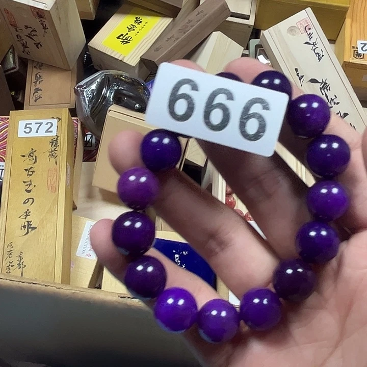 风***啦非洲紫檀（红花梨）666