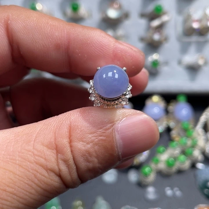 翡翠裸石紫罗兰蛋面铜托