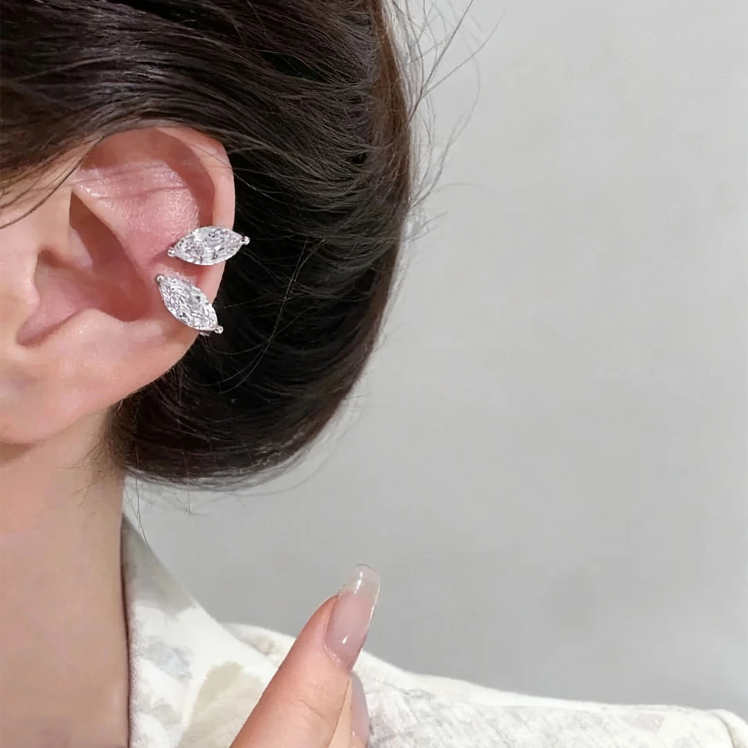 铜合金合成锆石耳饰 爆闪轻奢水滴无耳洞耳骨夹女耳夹翅膀耳环 新
