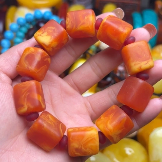 琥珀手串未镶嵌蜜蜡