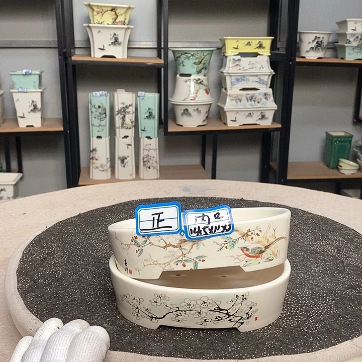 紫砂的花盆很漂亮30