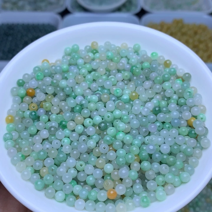 翡翠散珠卡3.8冰三彩100个