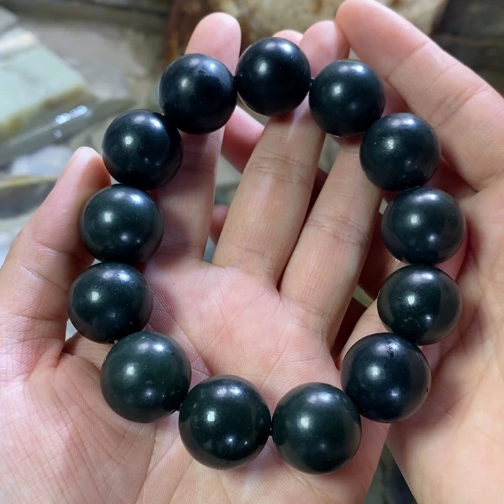 手链未镶嵌和田玉