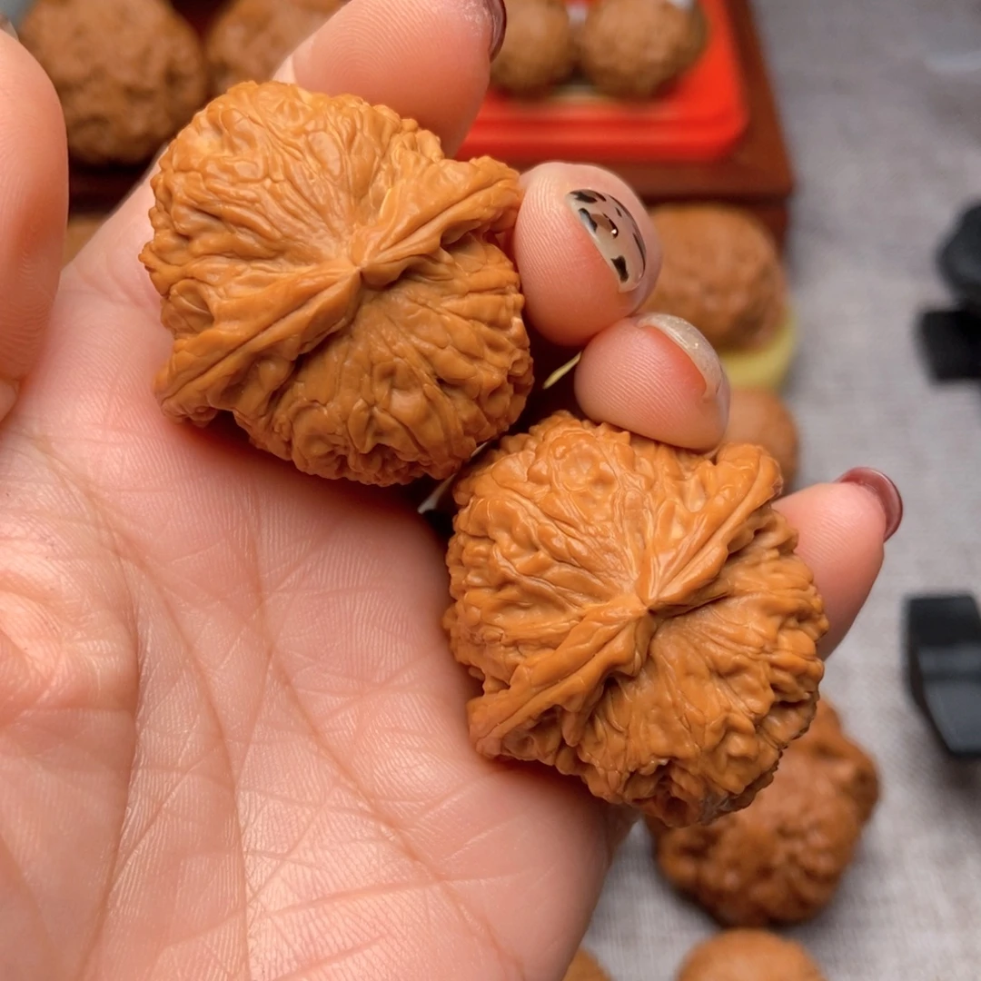 把件文玩核桃白狮子38全品