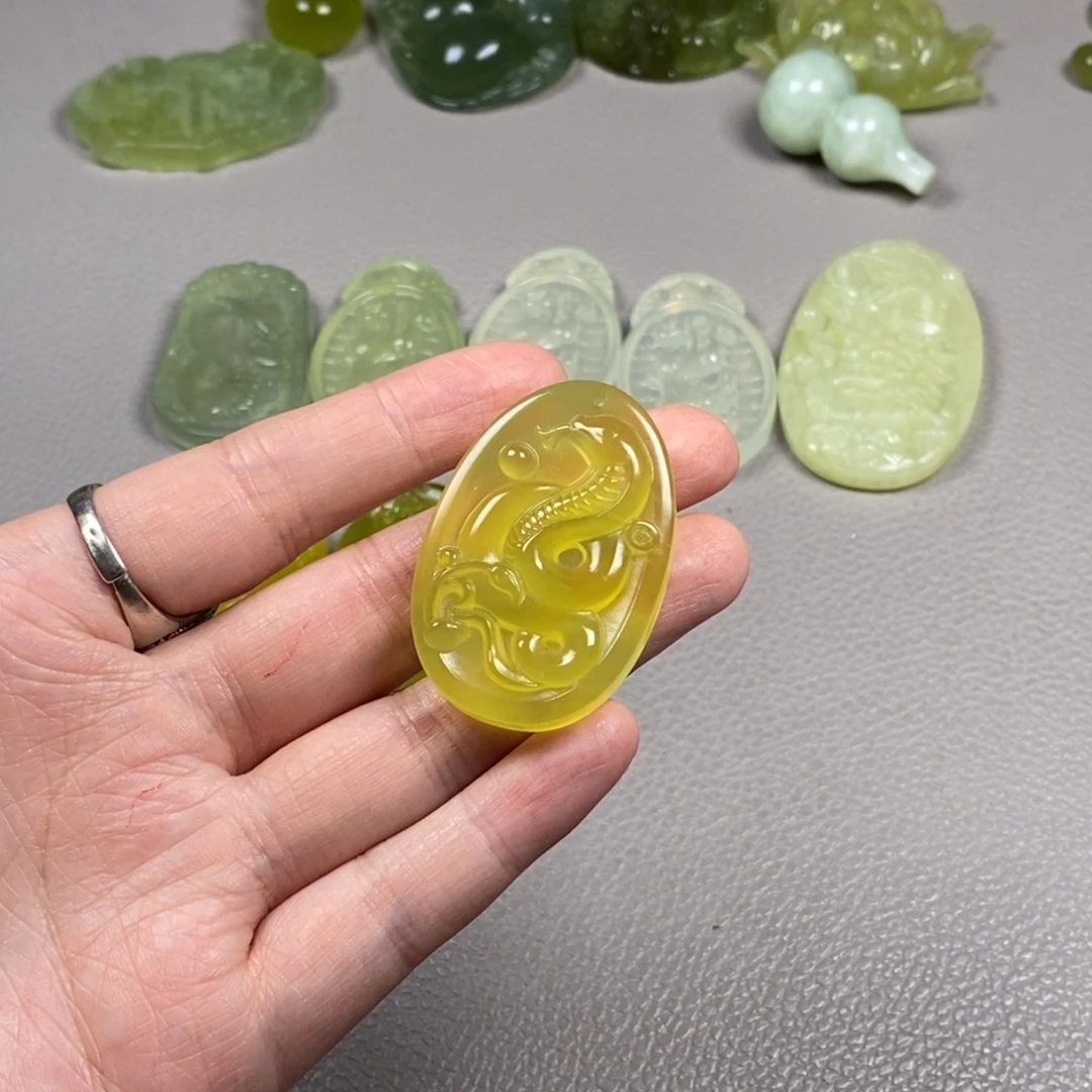 蛇纹石玉未镶嵌挂件耳饰耳环项链