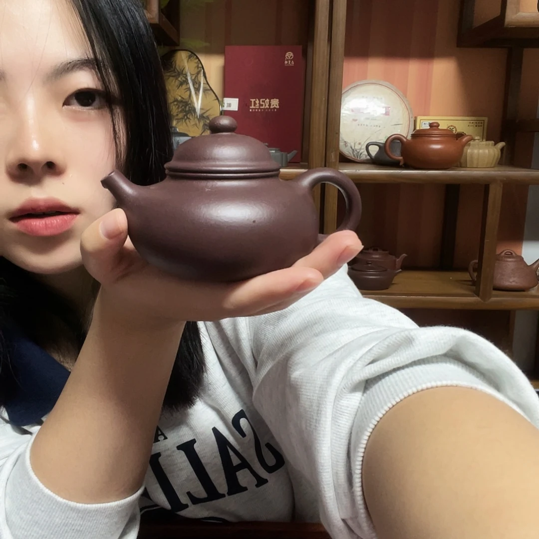 紫砂茶壶紫砂壶泡茶紫砂村的时候