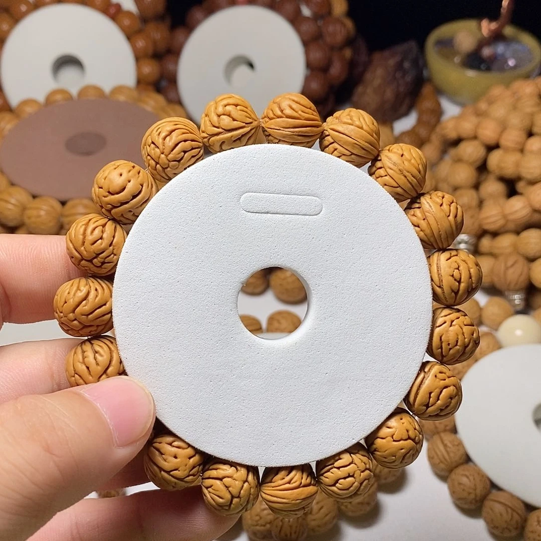 桃核手串君**思桃核手串