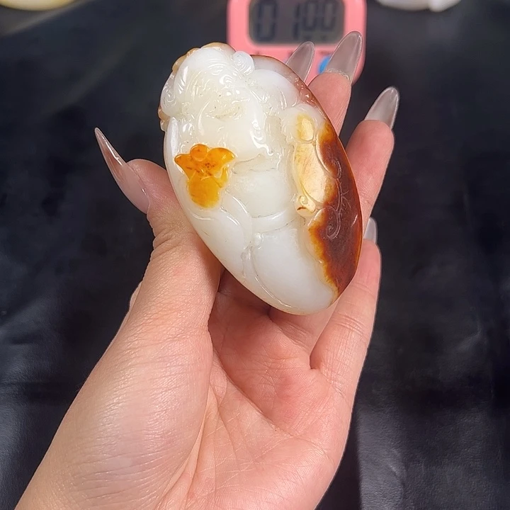 同***8和田玉财神爷手把件摆件