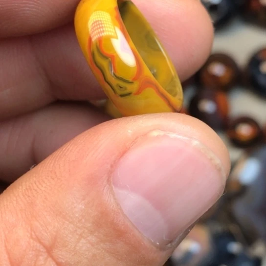 菜***菜玛瑙/玉髓合金珠宝半成品