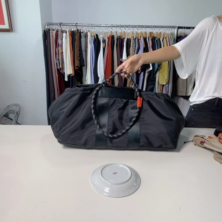 瓷片50升。。。。。。。。。。。。。。。。。。。。