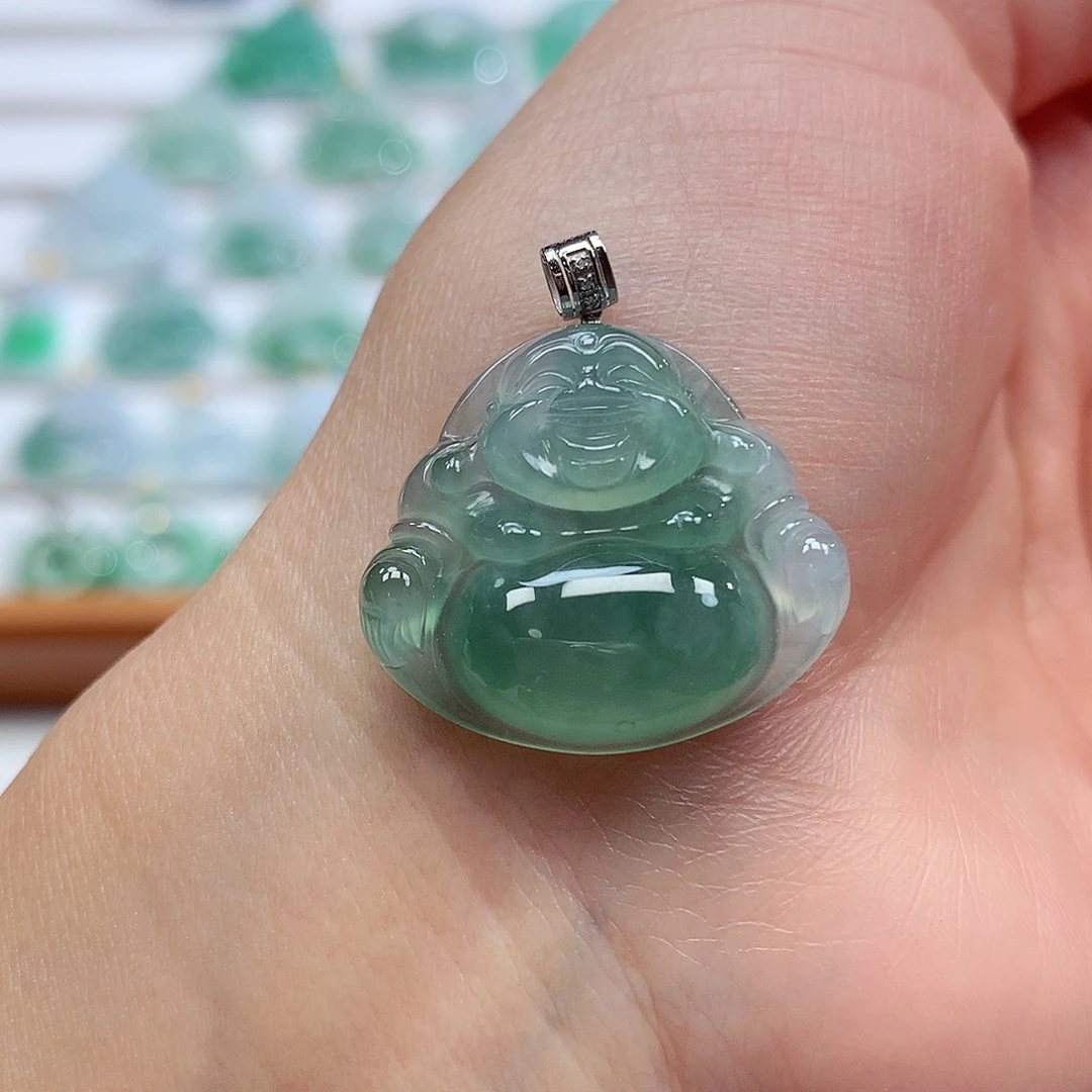 翡翠18K金镶嵌吊坠(赠链)