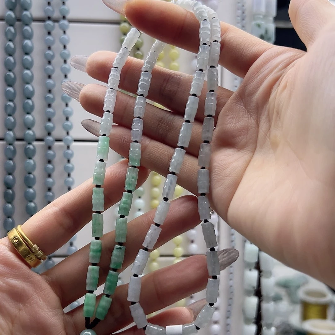 翡翠颈饰未镶嵌东*