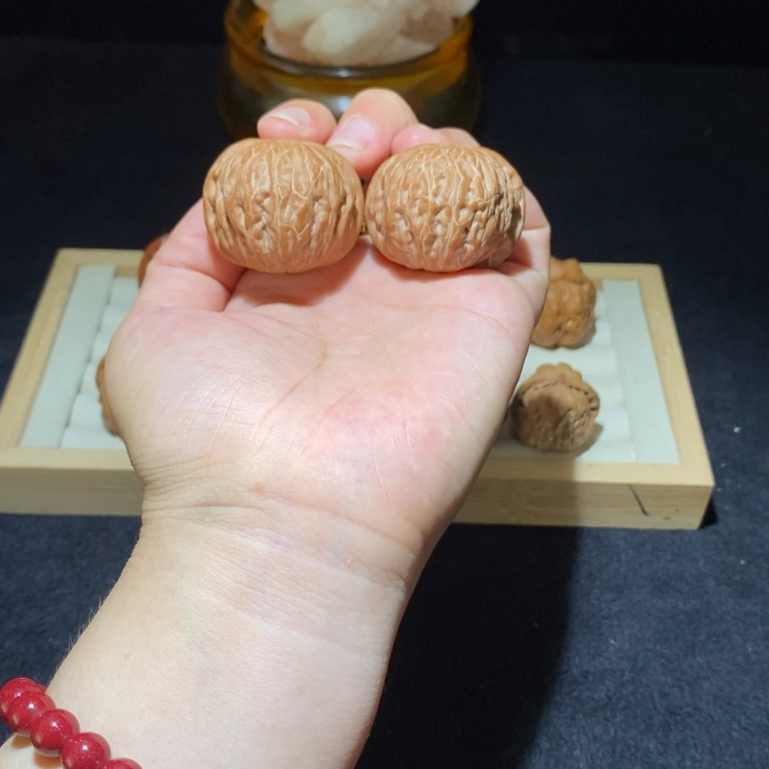 文玩核桃吊坠铁锤36