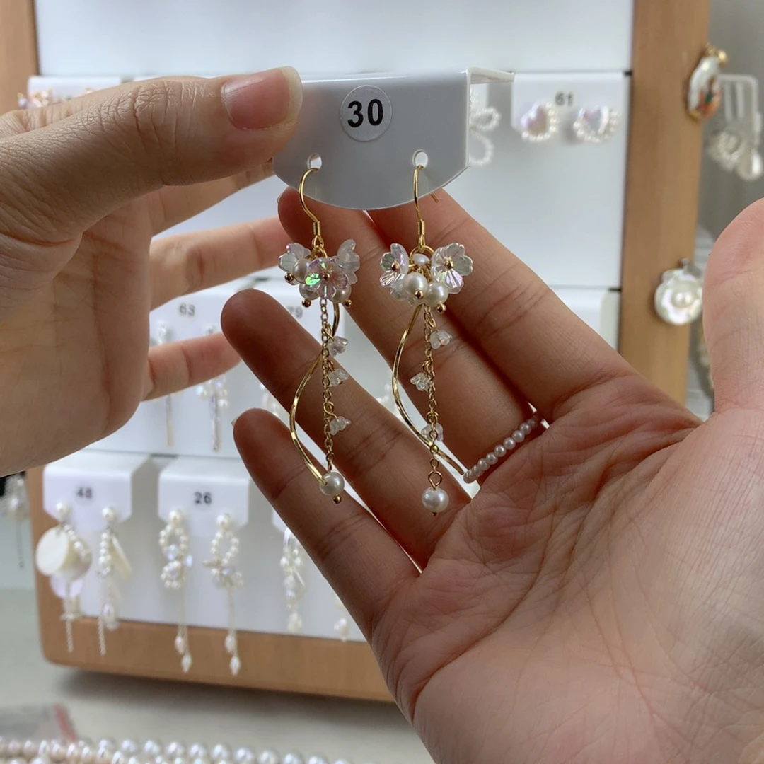 未镶嵌耳饰淡水珍珠