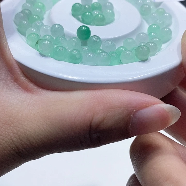 翡翠散珠冰果绿卡5➕