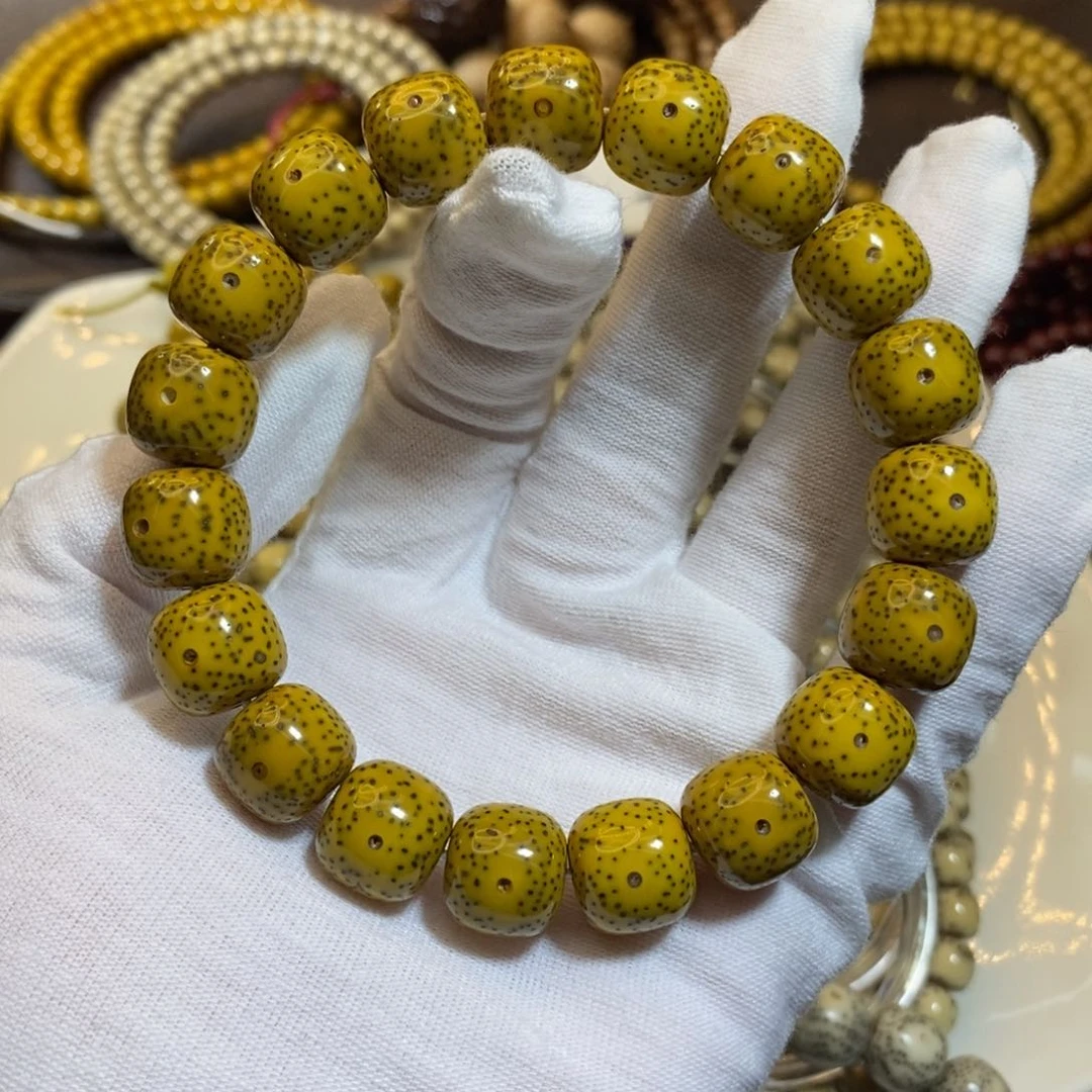 星月菩提吊坠11x12小眼睛