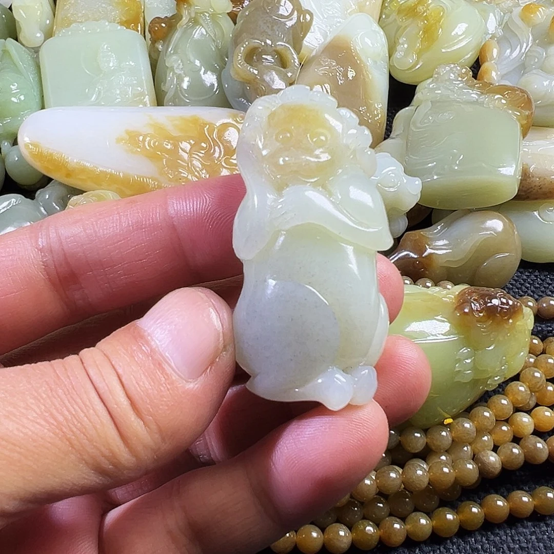 和田玉未镶嵌吊坠(不含链)