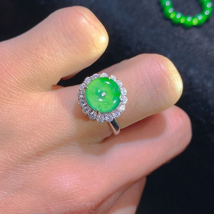 【闪购商品】翡翠颈饰银S925镶嵌翡翠