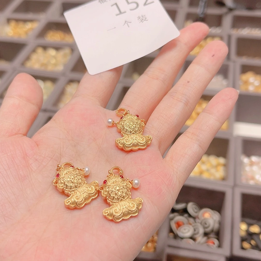 水晶珠宝半成品银S925镀金镶嵌152 。