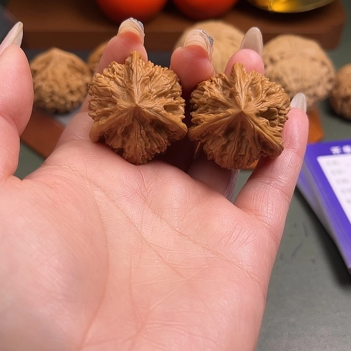 文玩核桃把件文玩三楞