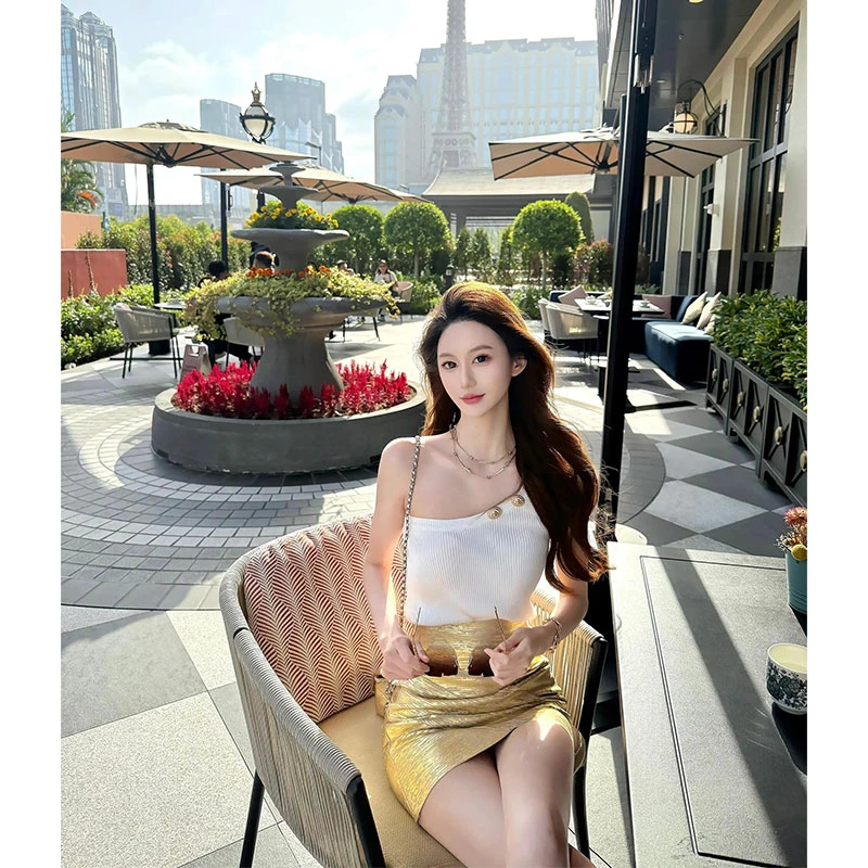 2025年夏季新款ins不规则性感单肩针织吊带背心女配包臀半身短裙