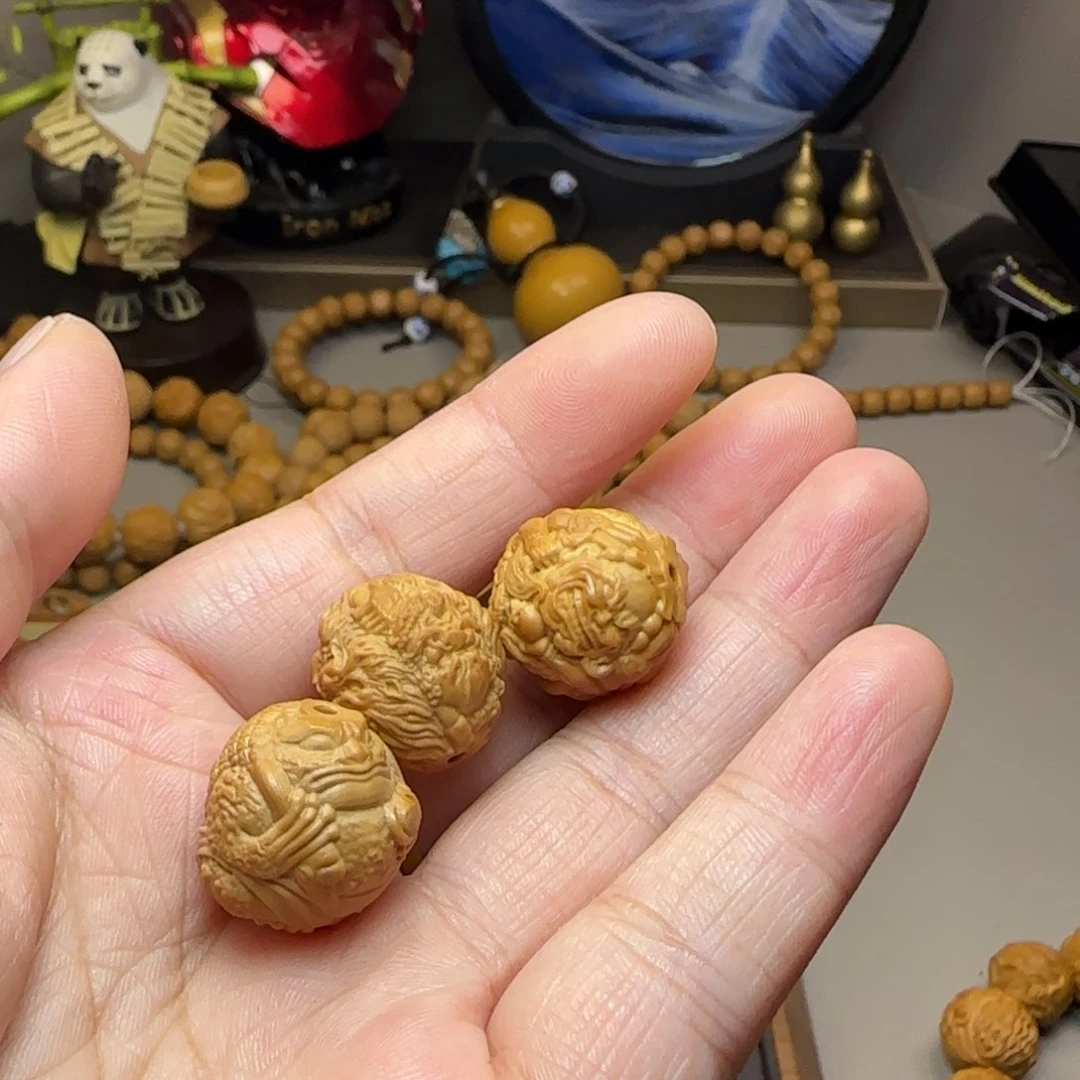 猴头核桃吊坠18➕六臂