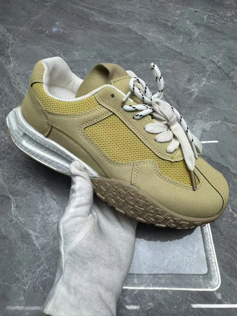 休闲鞋时尚休闲鞋春季6885（米黄）