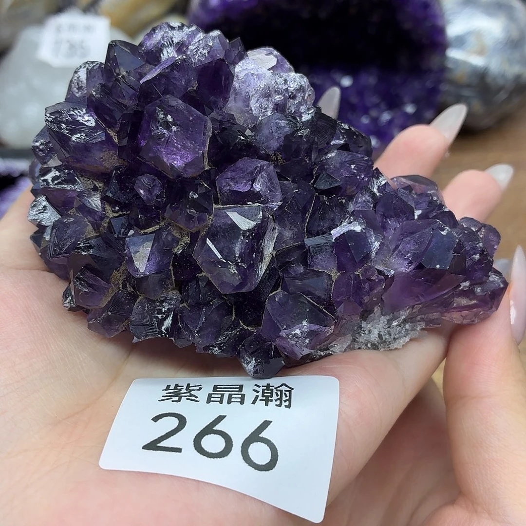 未镶嵌大型摆件（非配饰）水晶