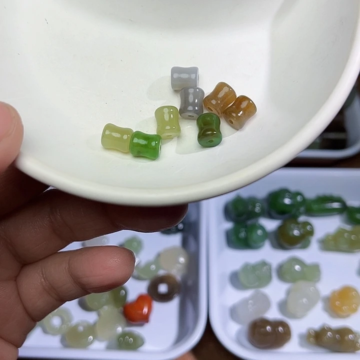 星***里和田玉未镶嵌珠宝半成品63号福利
