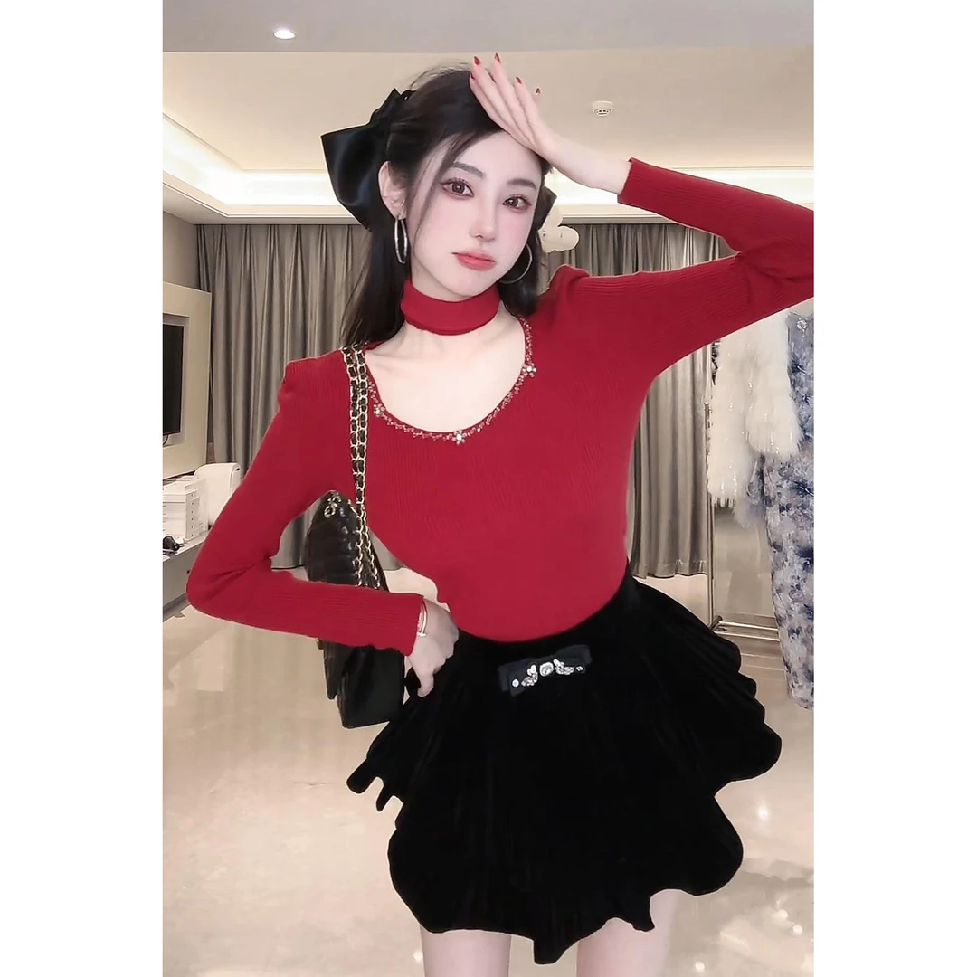 【一生所爱】 设计感领口钉珠打底衫DYLL-23096085