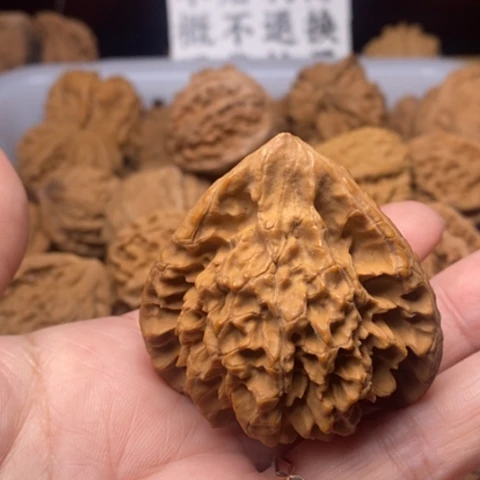 牙***郎文玩核桃把件核桃