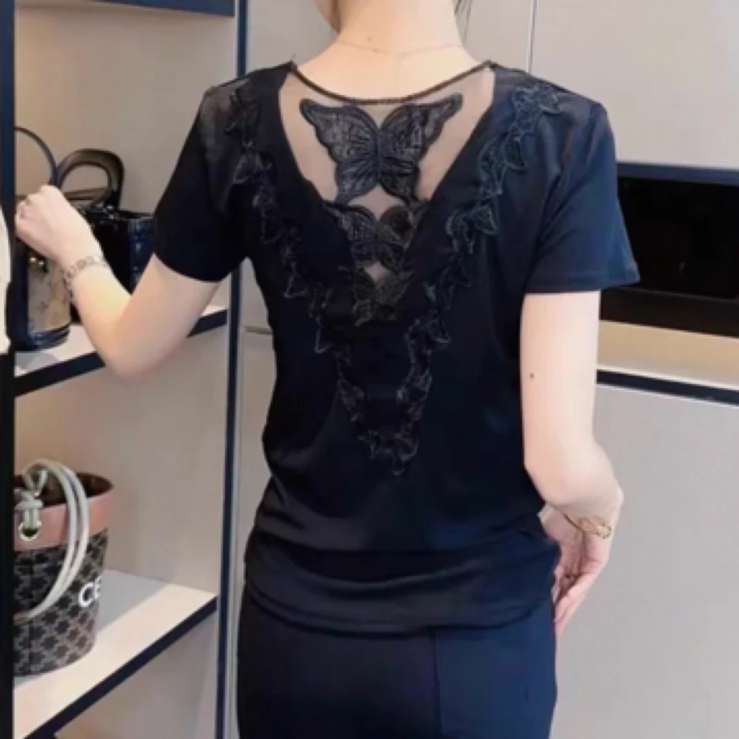 夏季新款V领蝴蝶美背短袖T恤女设计后背镂空黑色上衣