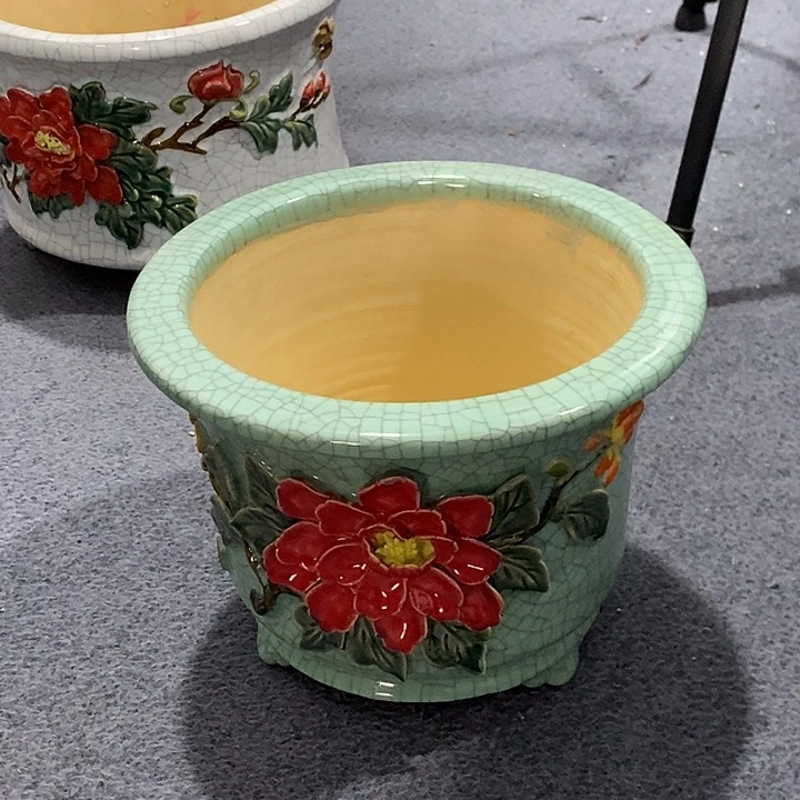 芳***.正宗岭南石湾盆豆青
