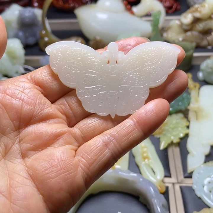 和田玉未镶嵌挂件